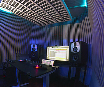 thumb_Savotta-Studios_02.jpg