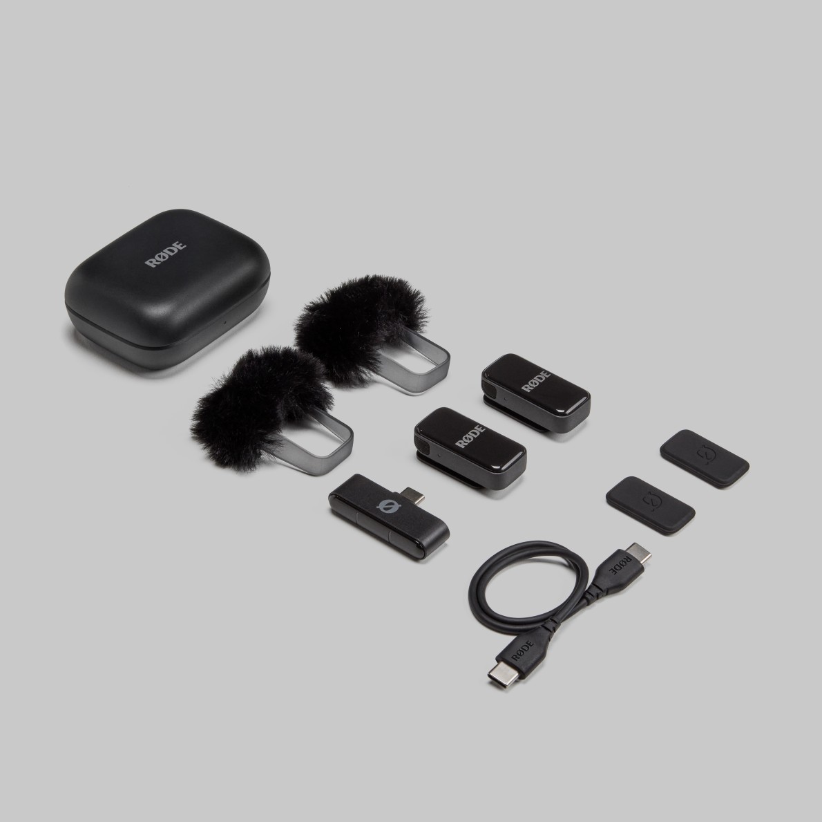 rode-wireless-micro-black-usb-c-witb-5000x5000-rgb.jpg