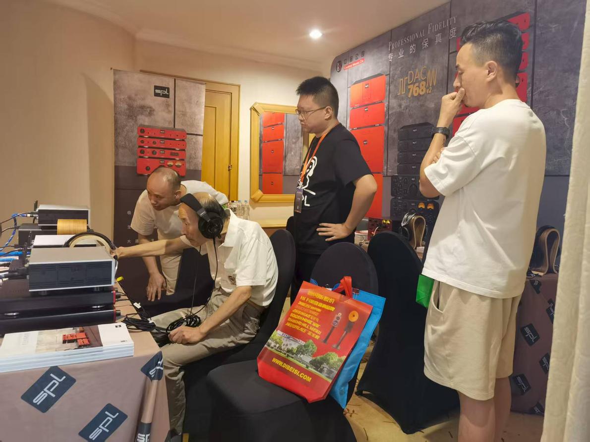 resized_σ╛«Σ┐íσ¢╛τëç_20250831235840_124.jpg